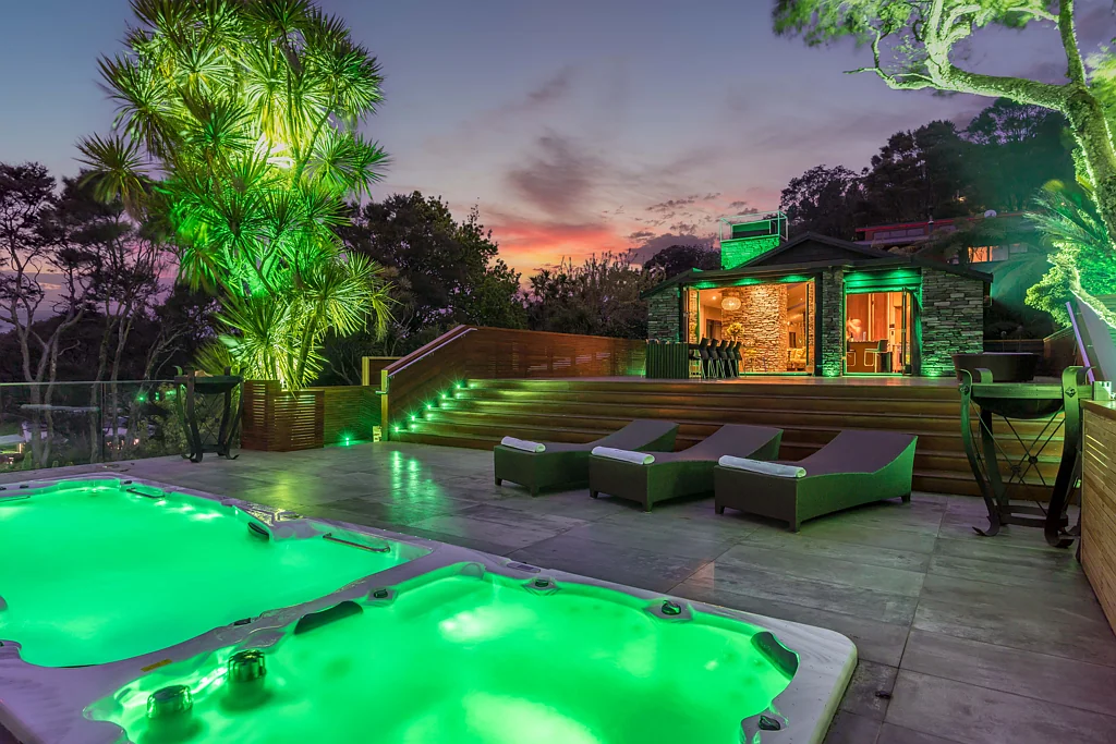 Titirangi 4Moenga Wellness, Views, Serenity - It’s a Vibe