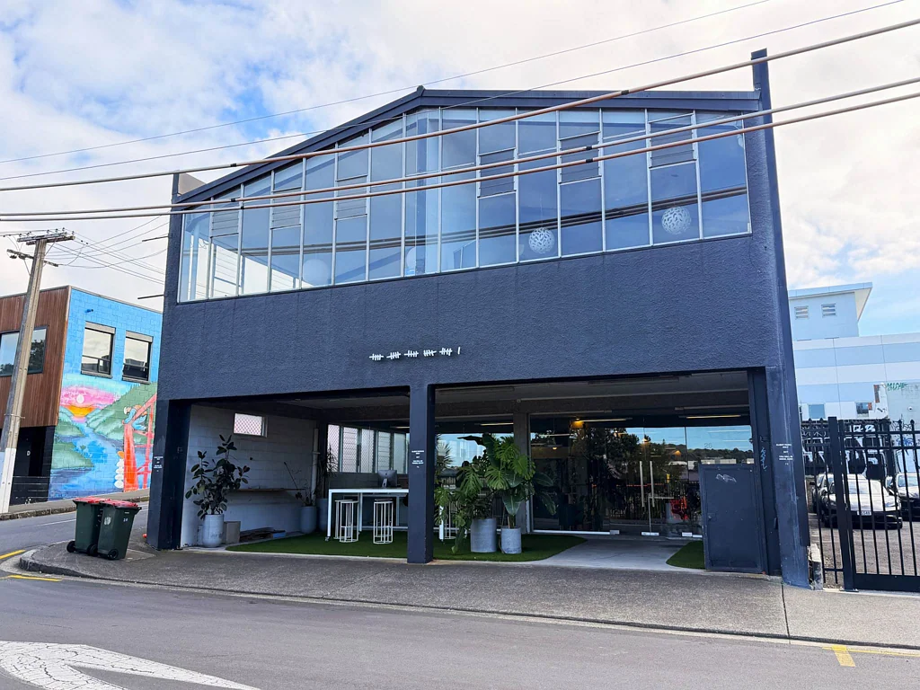 Grey Lynn CREATIVE OFFICE/SHOWROOM WITH SIX CAR PARKS