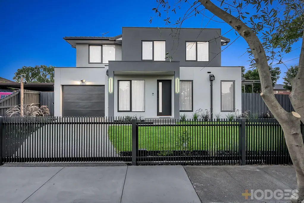 11 Harvey Court, Cheltenham, VIC 3192