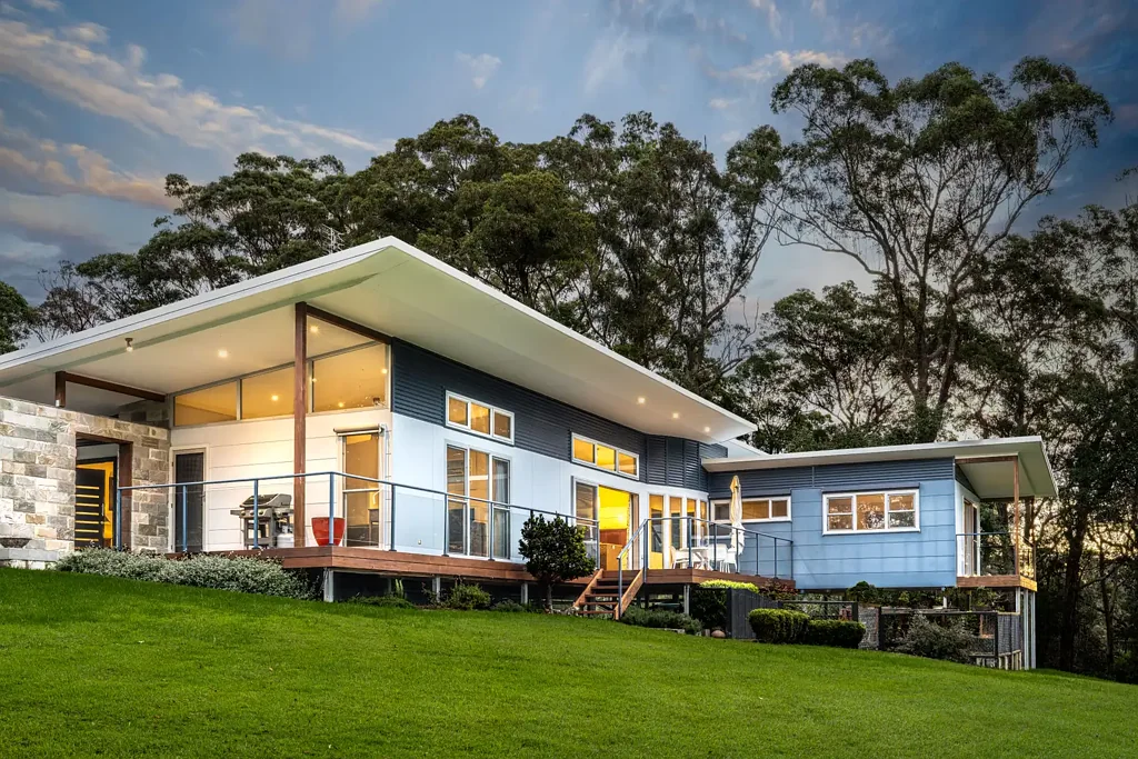 Lisarow 3房  Single-level & Energy-Efficient Living on Acres