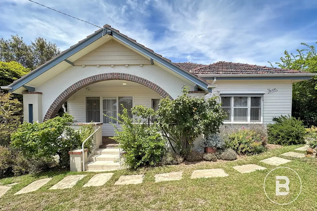 5 Nightingale Street, Maryborough, VIC 3465