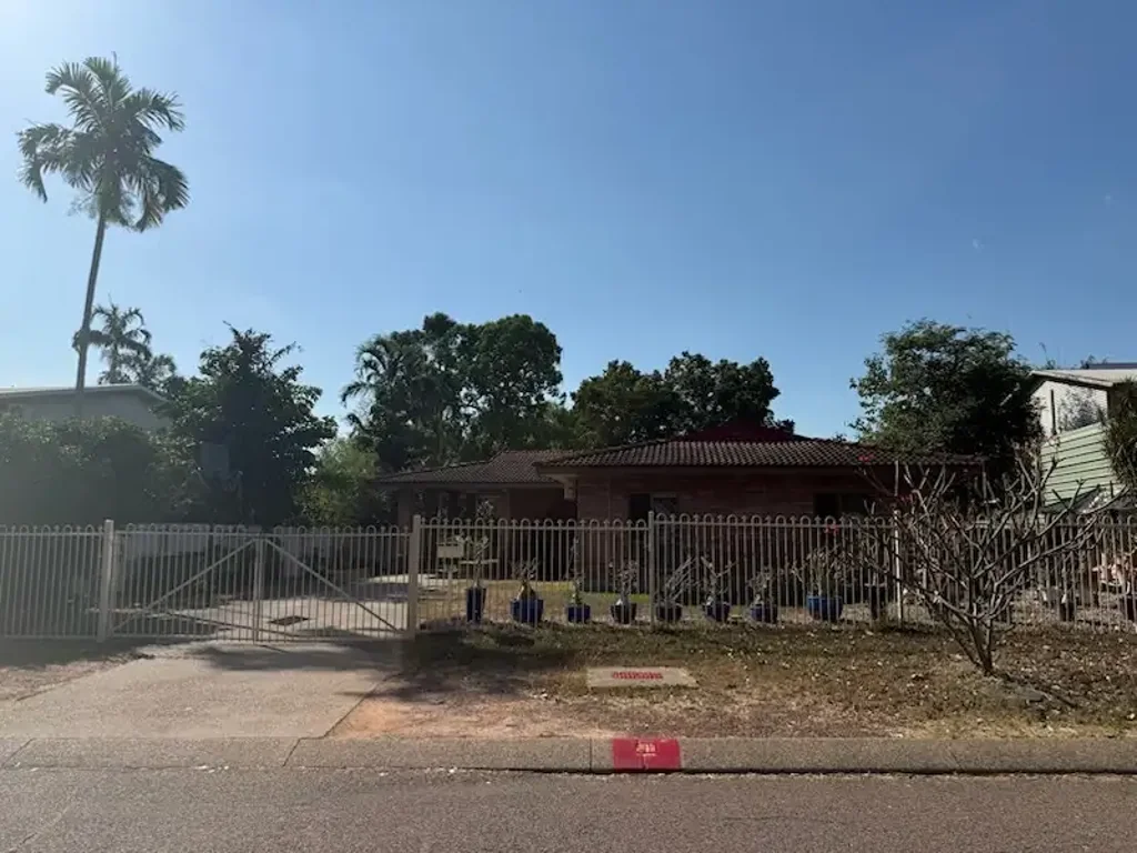 31 Mullamulla Circuit, Karama, NT 812