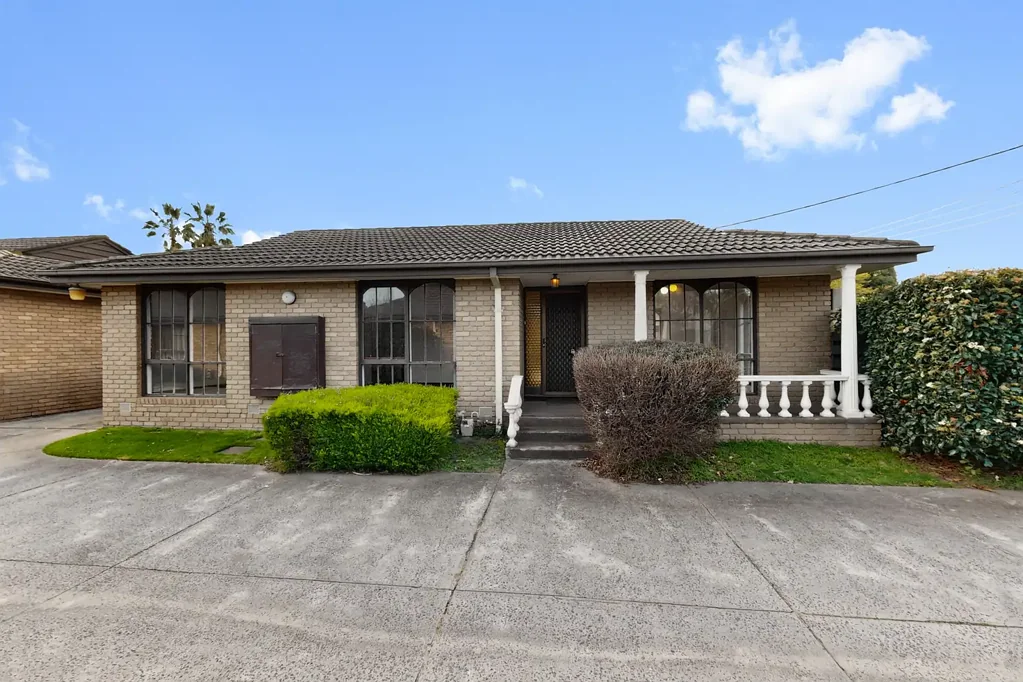 Spacious Single-Level Villa in the Heart of Bentleigh