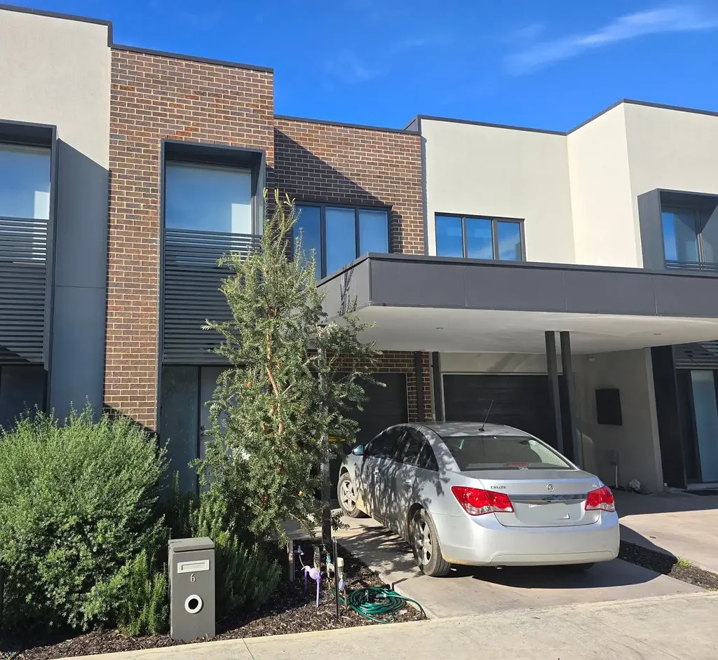 THE BRIEF: Three-Bedroom Home with Modern Elegance