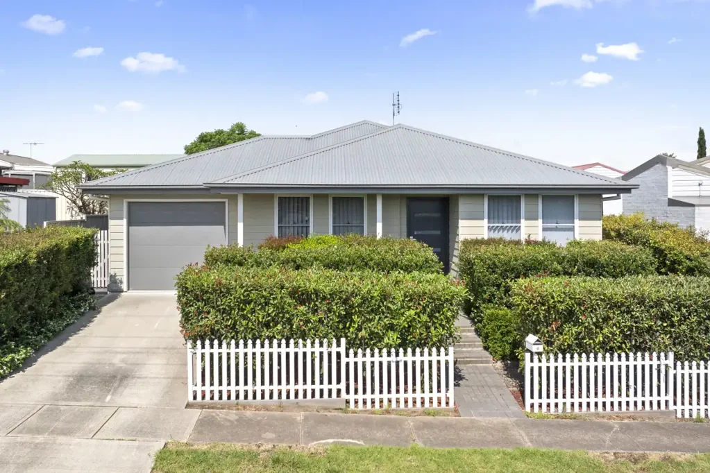 9 McArthur Street, Telarah, NSW 2320