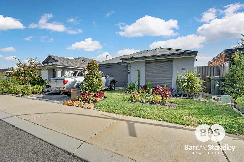 12 Tammar Circuit, Brabham, WA 6055