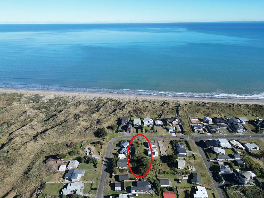 Foxton Beach Keen on Marine?