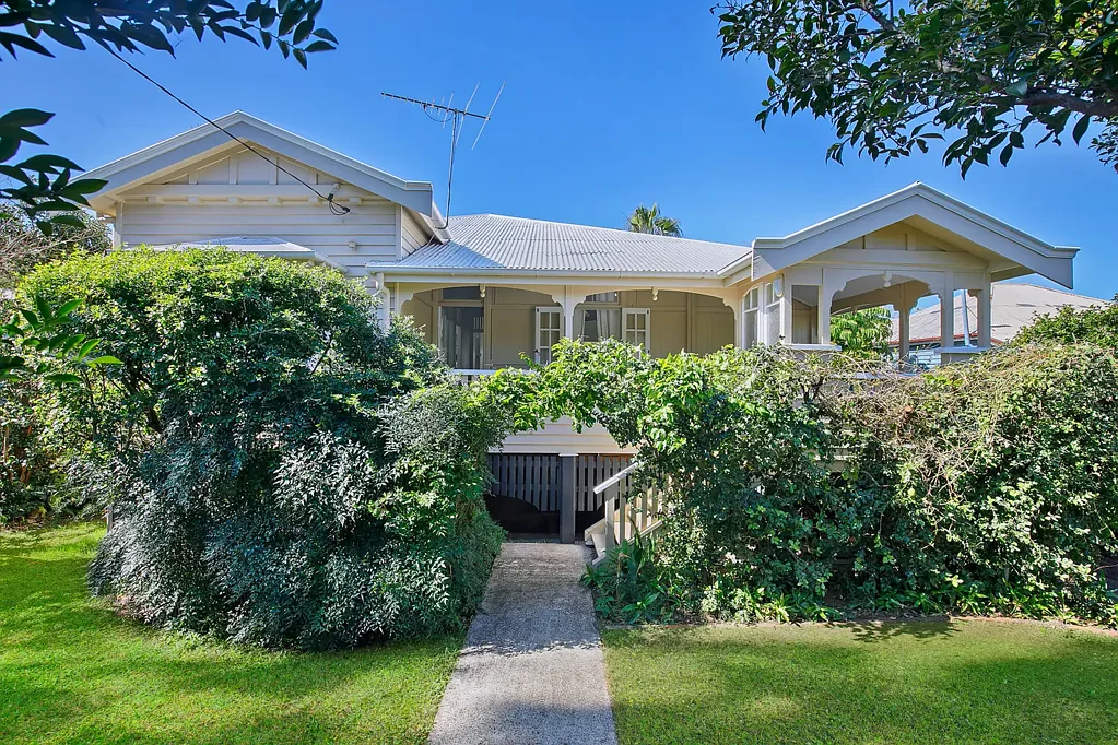 18 Usher Street, Indooroopilly, QLD 4068