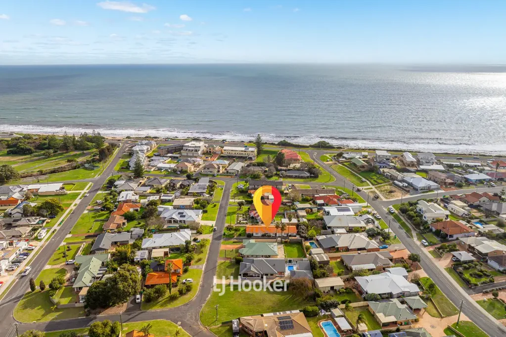 South Bunbury 6 Bedroom Investor Alert! High-Yield Coastal Opportunity!