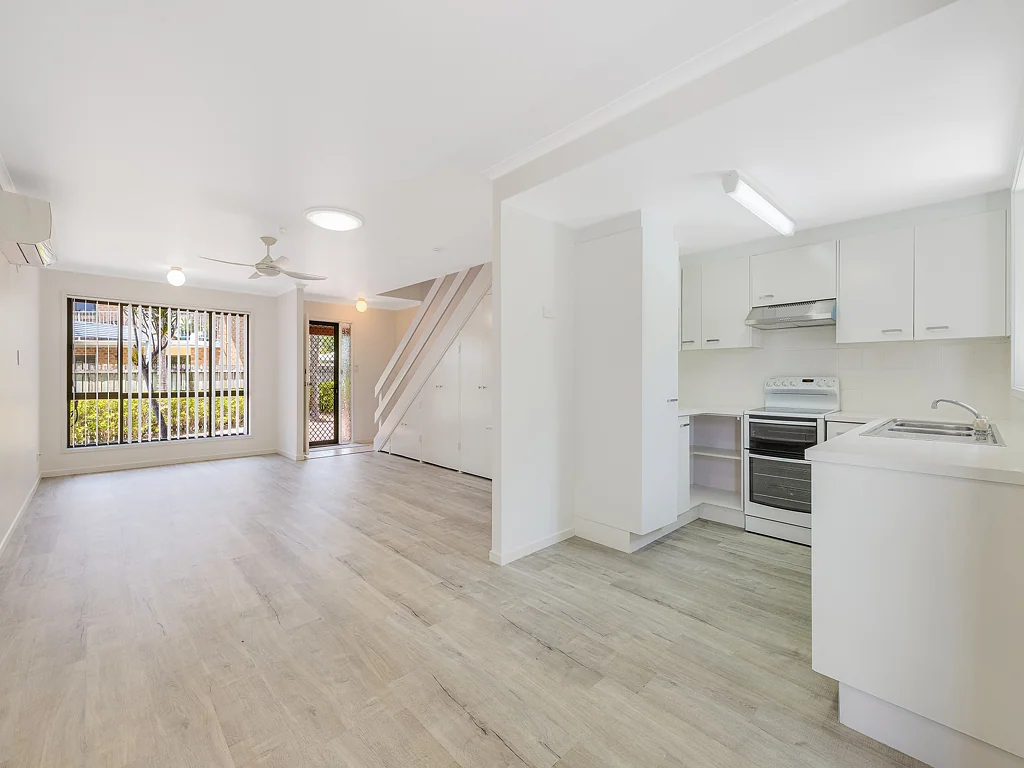 1/8 Corowa Court, Mooloolaba, QLD 4557