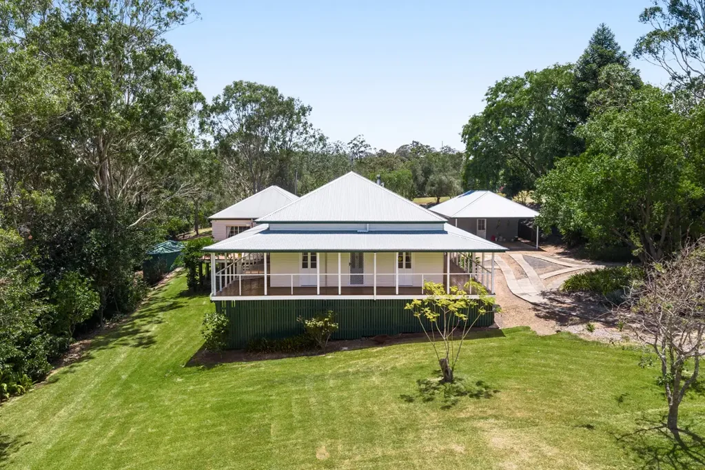 12691 New England Highway, Top Camp, QLD 4350