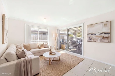 21 Young Circuit, Elderslie, NSW 2570, 4 slaapkamers, 2 badkamers, House