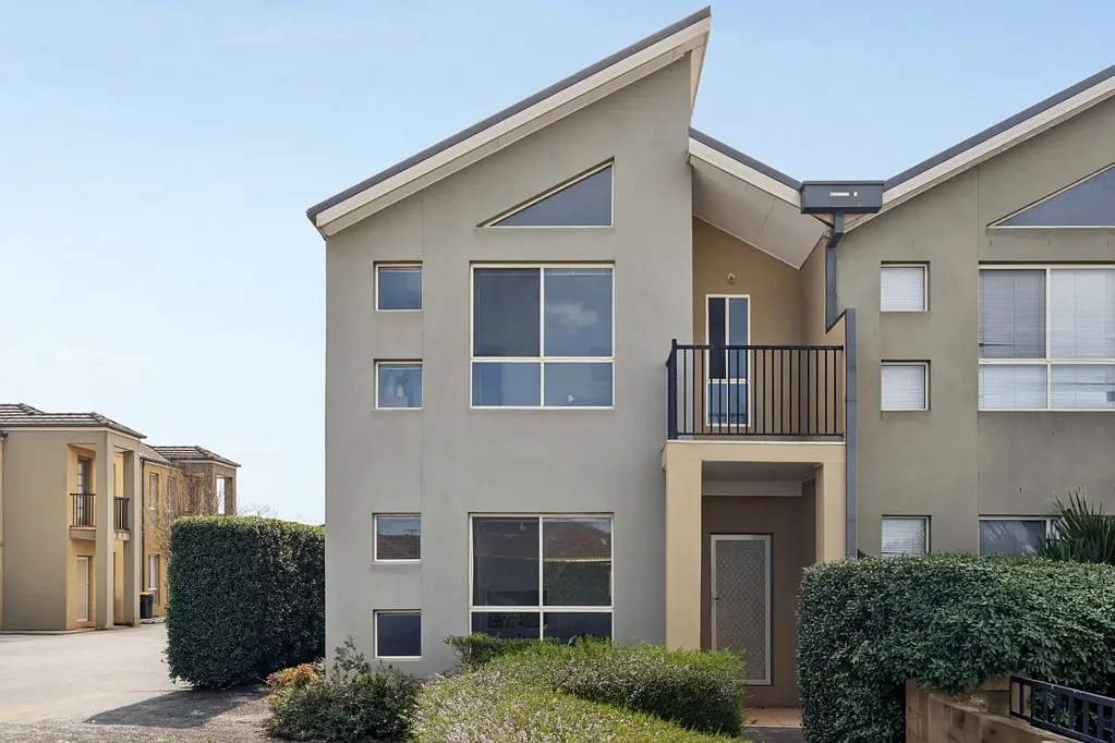 Hillside 3房 完美地段，乐享低维护生活 Perfectly Positioned for Low-Maintenance Living