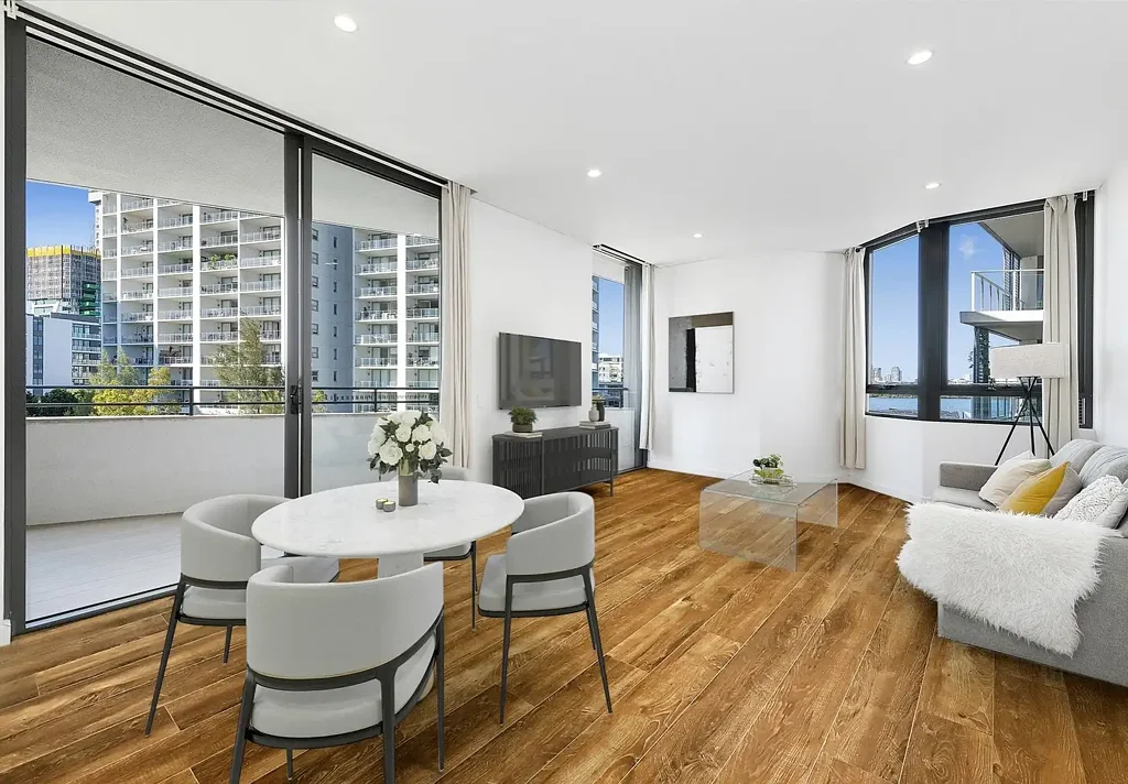 Rhodes 2ห้องนอน Waterview I Low Strata I Timber Flooring