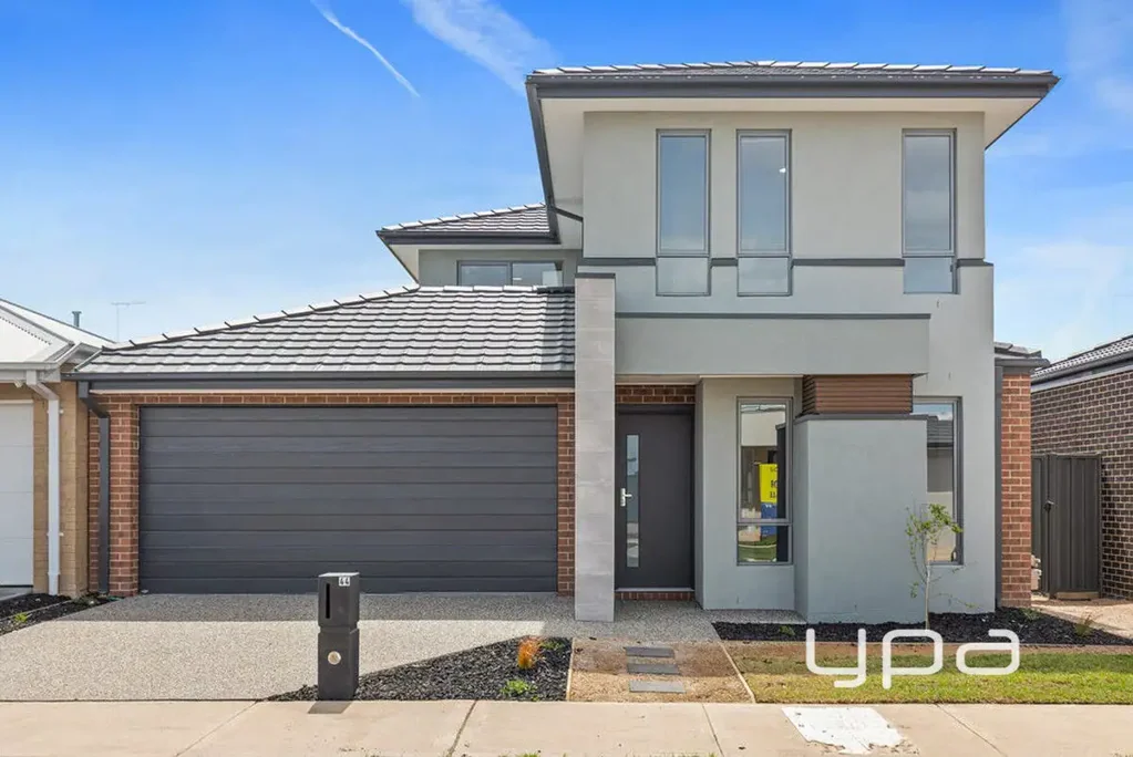 Tarneit 4部屋 Modern Family Grandeur with Master Bedroom Downstairs