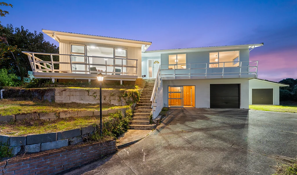 6 Lindale Grove, Waikanae Beach, Kapiti Coast, Wellington