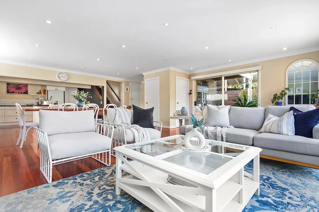 61 East Street, Warners Bay, NSW 2282