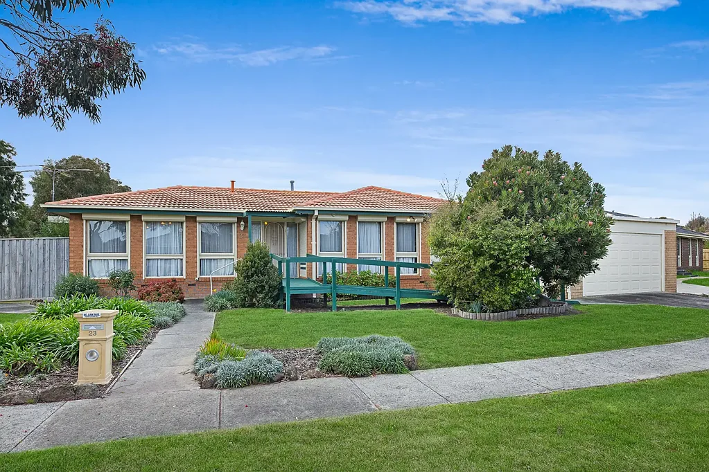 23 Millswyn Avenue, Hampton Park, VIC 3976
