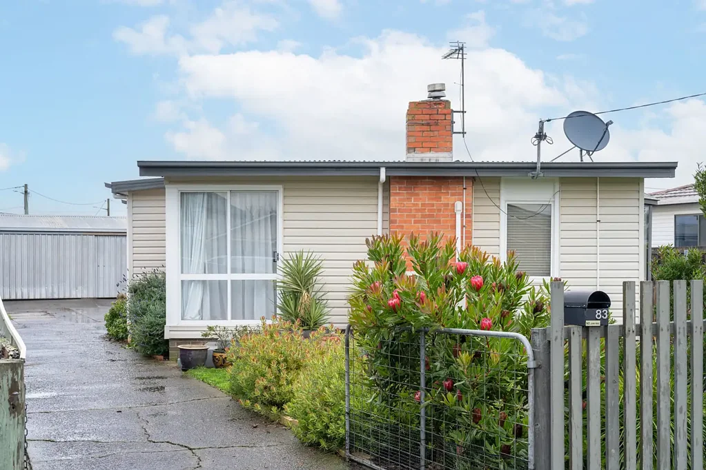 Devonport 3Moenga The Complete Package
