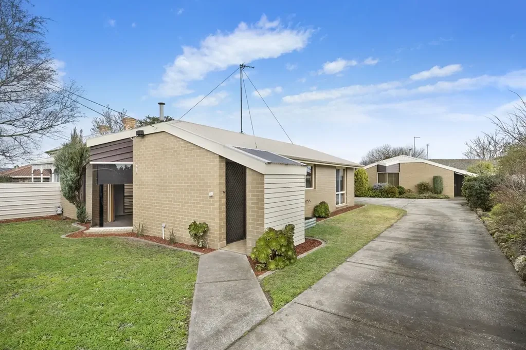 Two Bedroom Home in Small Complex