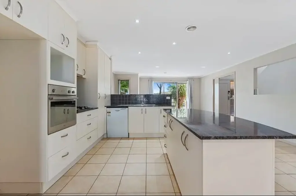 Modern & Convenient Living in the Heart of Gungahlin