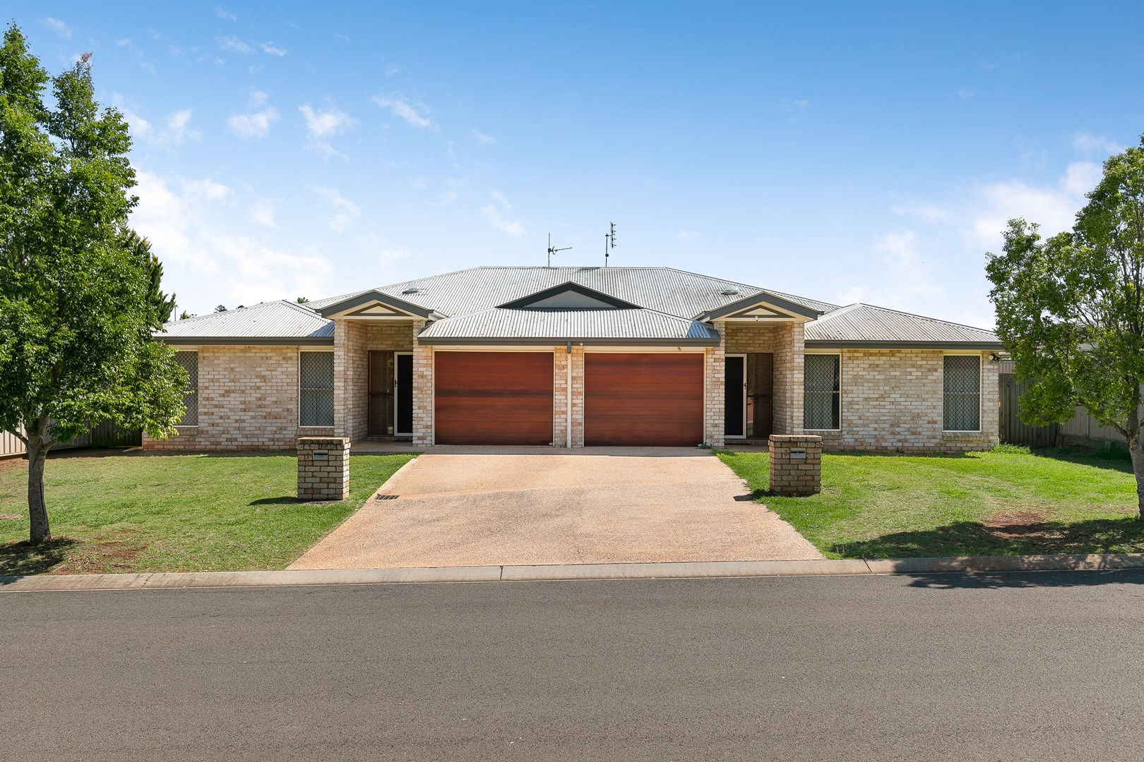 UNIT 1 33 WILLOWBURN DR, ROCKVILLE QLD 4350, 0 રૂમ, 0 બાથરૂમ, House