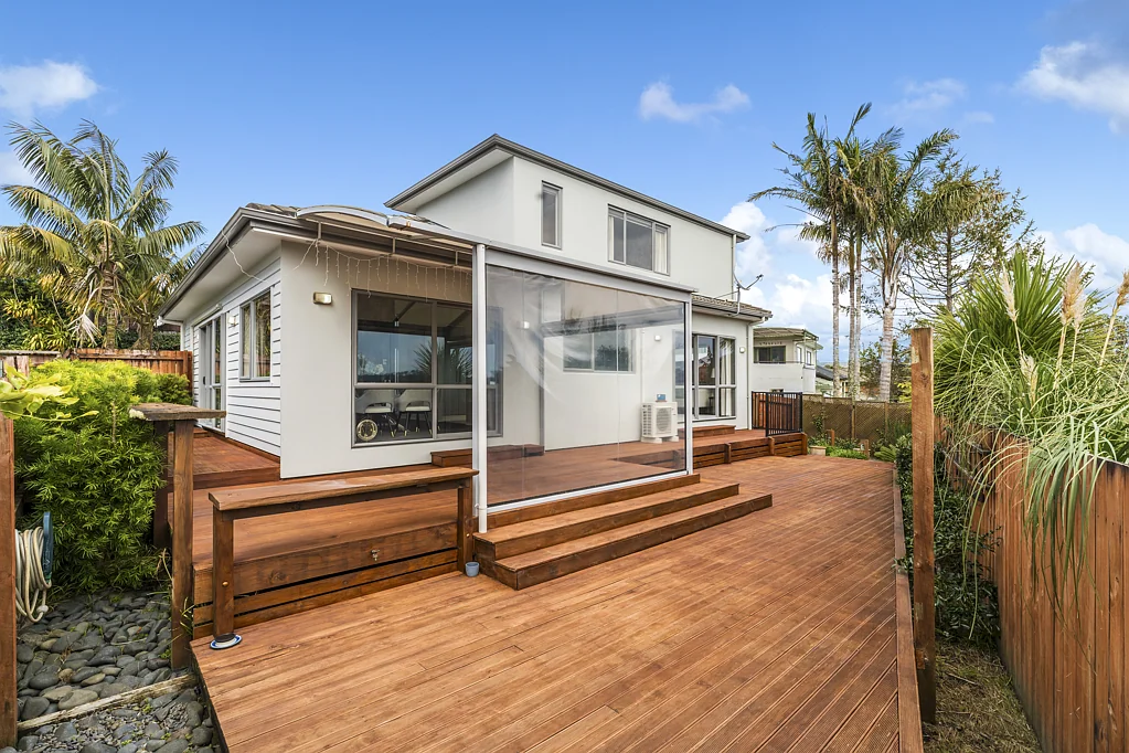 22 Gala Place, Henderson, Waitakere City, Auckland