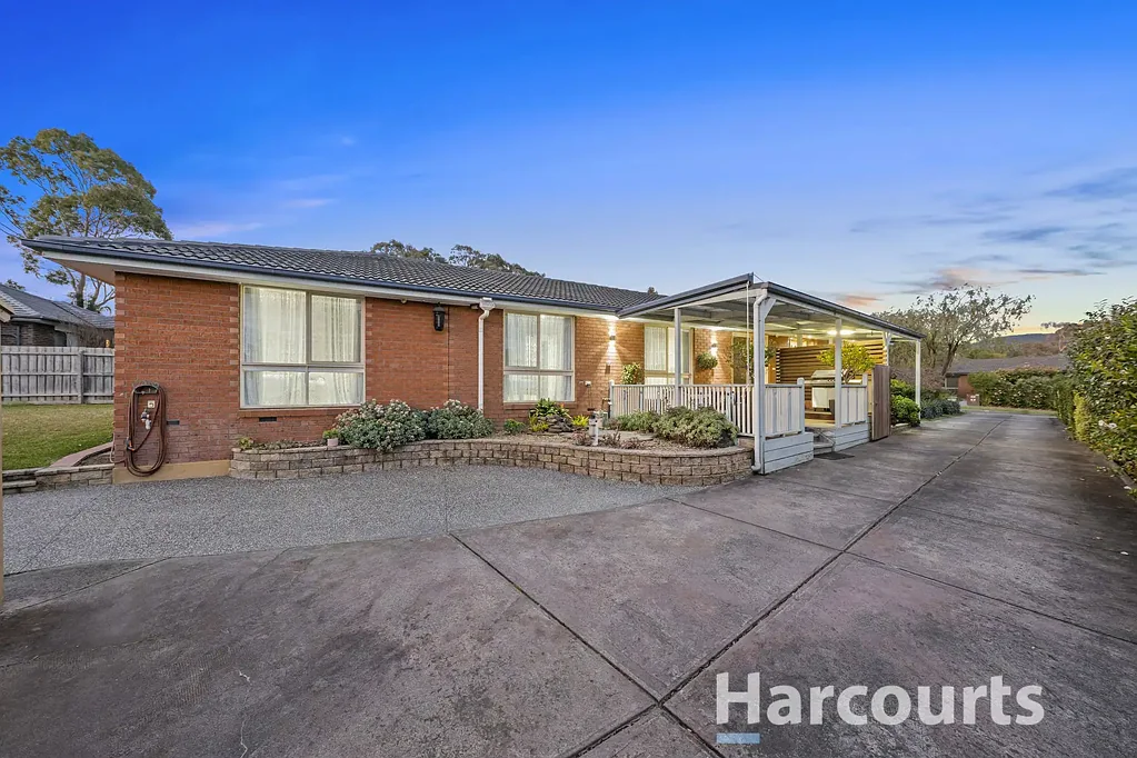 Ferntree Gully 4બેડરૂમ A Winning Combination of Space & Position!