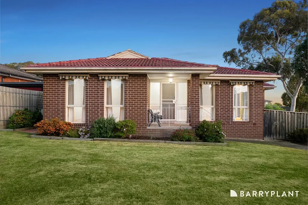 Wantirna 4 Bedroom Generous Family Living with Exciting Possibilities
