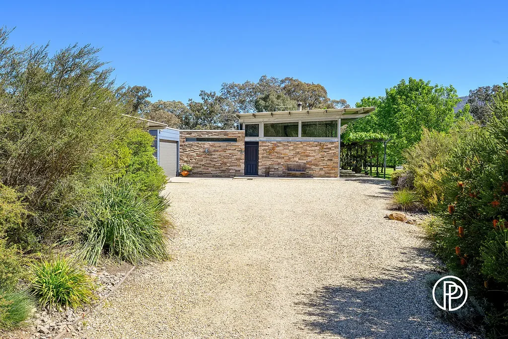 Kerrisdale  'IONAGULLY' - COUNTRY LIVING ON 42 ACRES WITH KING PARROT CREEK FRONTAGE