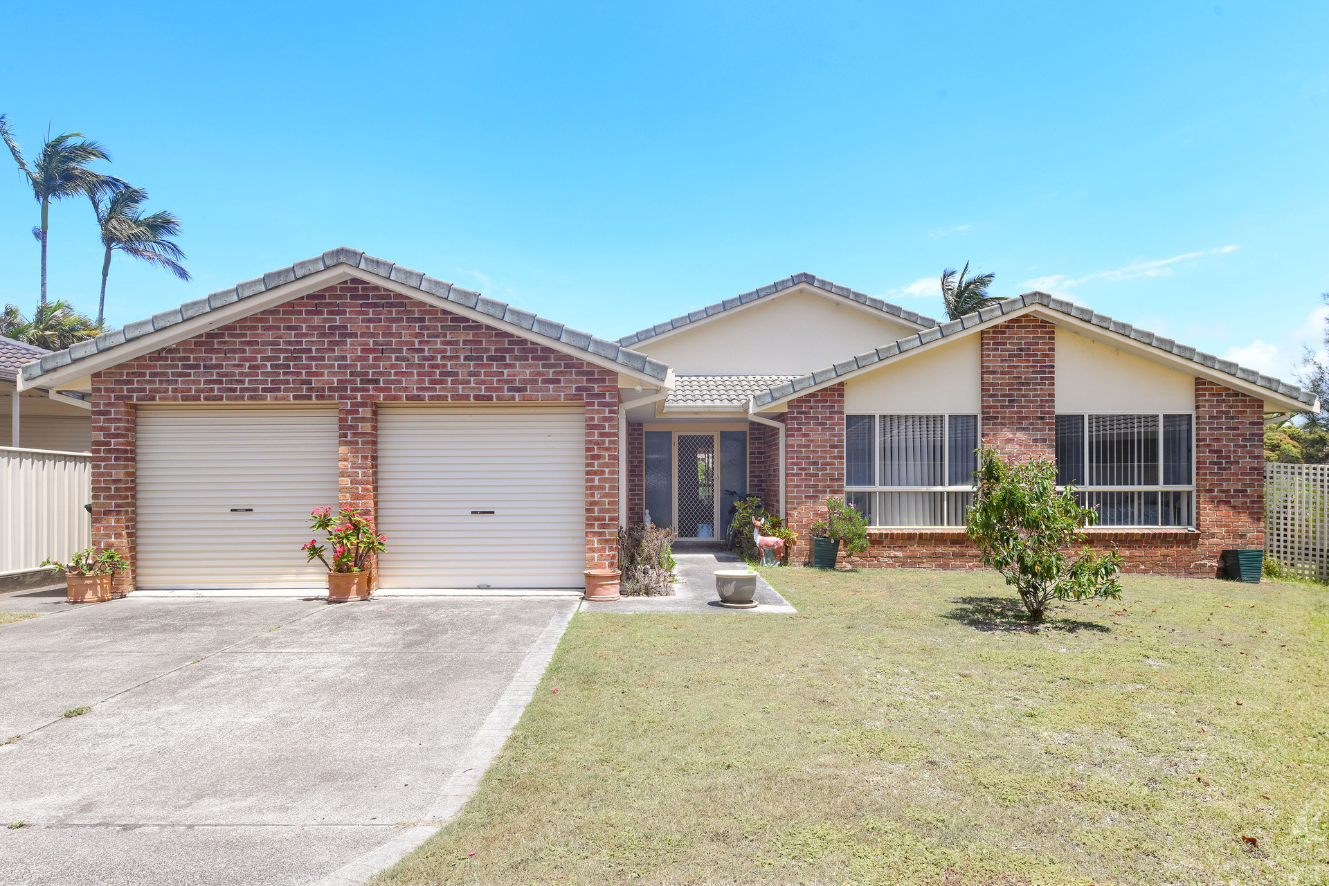 16 CONSTABLE PL, TUNCURRY NSW 2428, 0房, 0浴, House