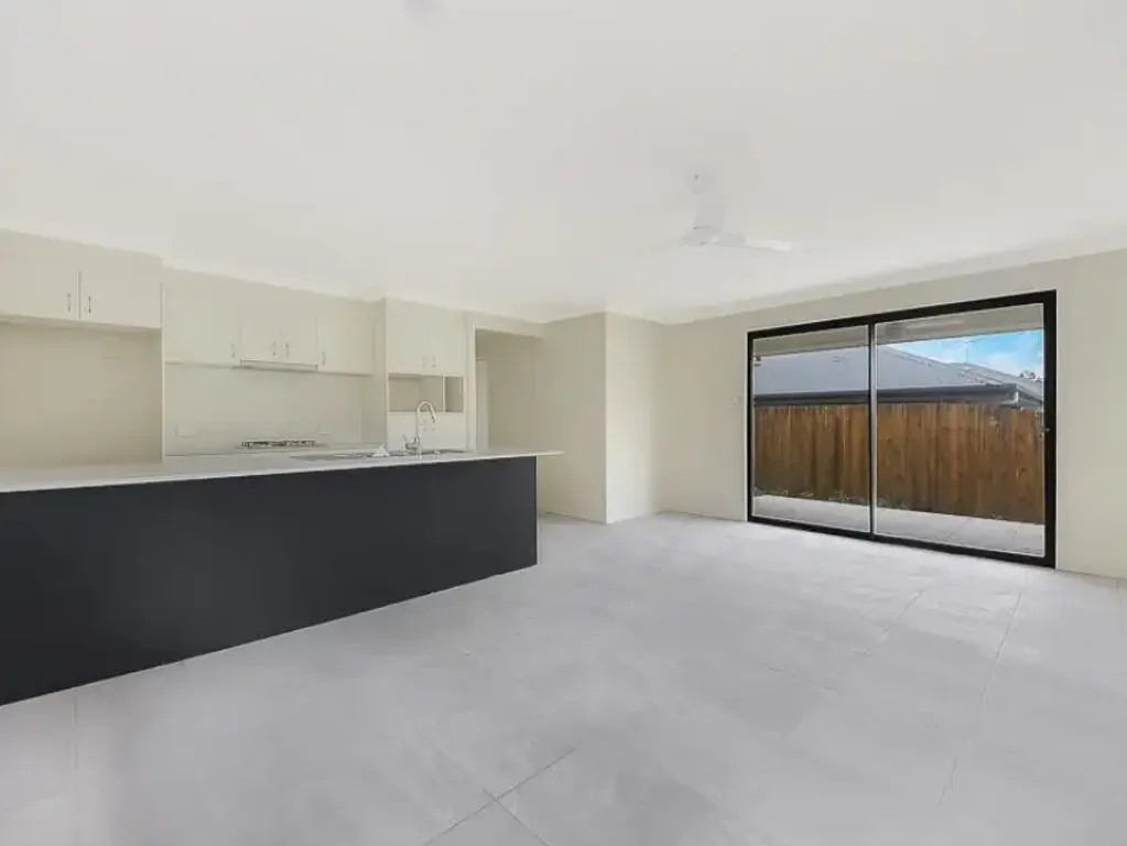 Modern 4-Bedroom Home Offering Comfort, Space & Convenience!