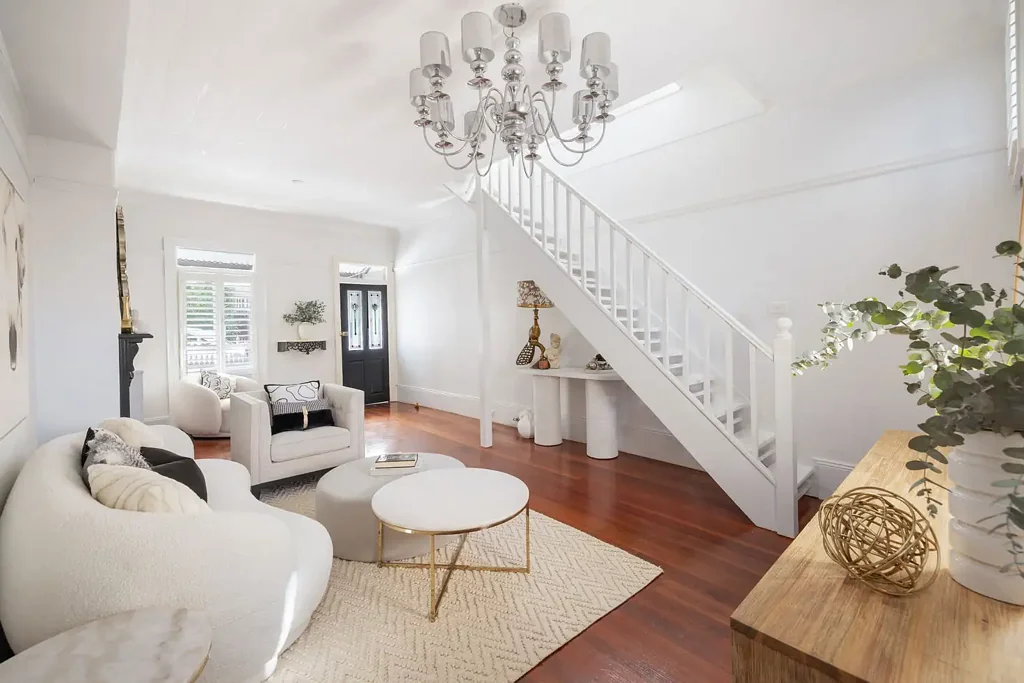 Balmain 3غرفة نوم Indoor/outdoor peninsula freestanding house opposite playground, close to harbour