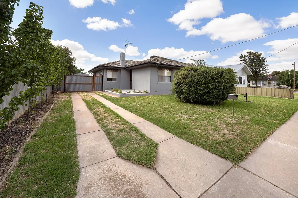 1 Cobham Avenue, Swan Hill, VIC 3585
