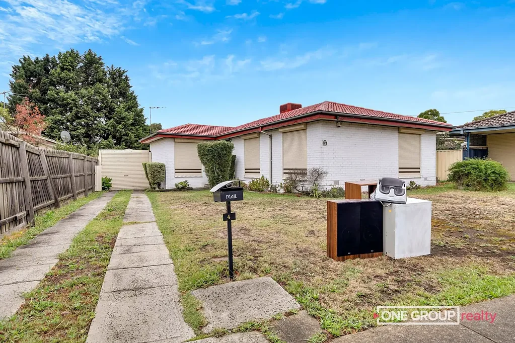 Convenient 3-Bedroom Family Home – Close to Schools, Shops & Transport