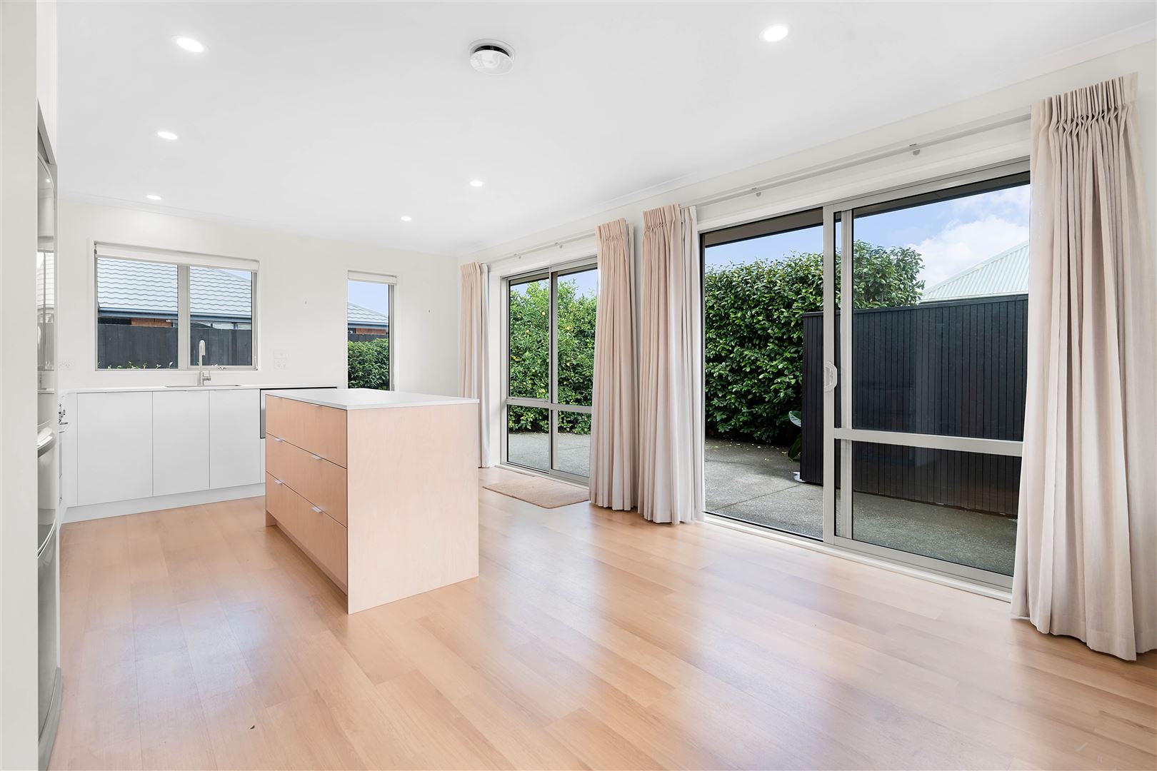 28b Seymour Street, Hornby, Christchurch, 2房, 1浴, Townhouse