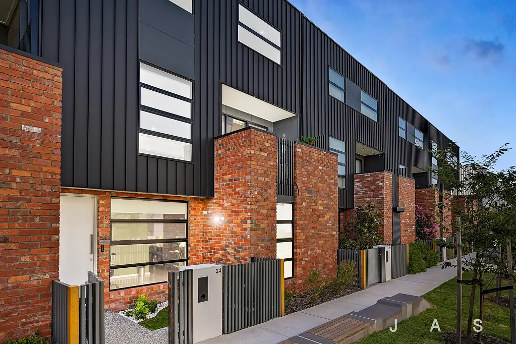 24 Glynn Avenue, Altona North, VIC 3025