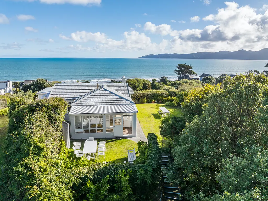 13 Kohutuhutu Road, Raumati Beach, Kapiti Coast, Wellington