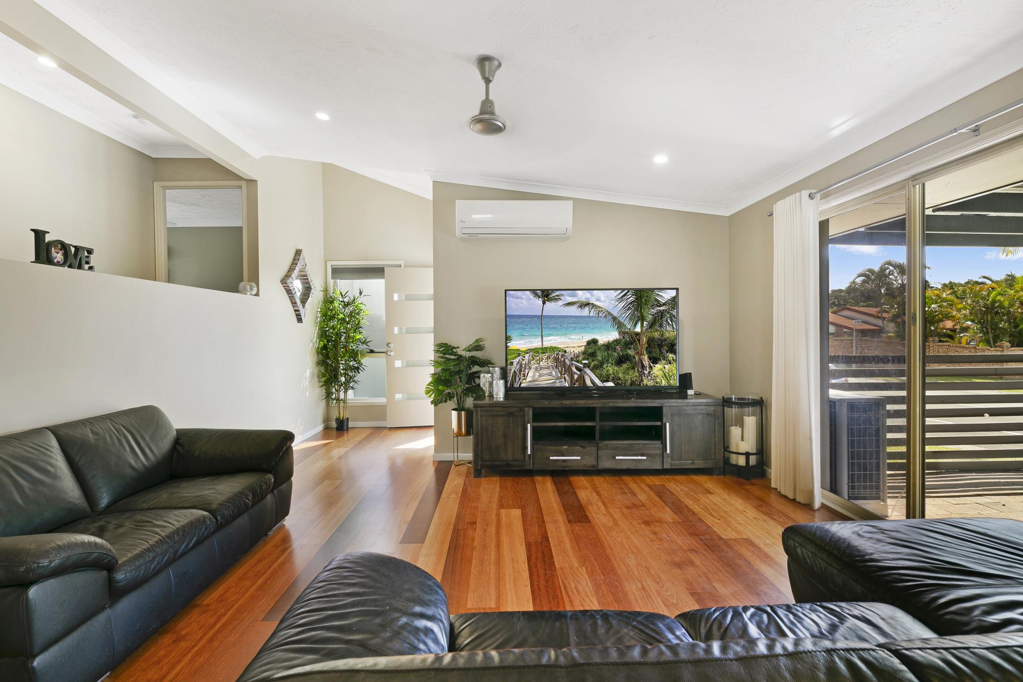 22 HICKEY WAY, CARRARA QLD 4211, 0 Bedrooms, 0 Bathrooms, House