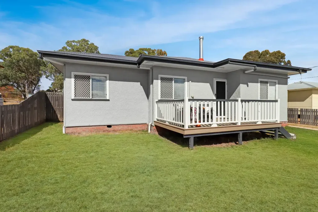 Stanthorpe 3 Bedroom 3-Bed Home with Shed & Strong Return