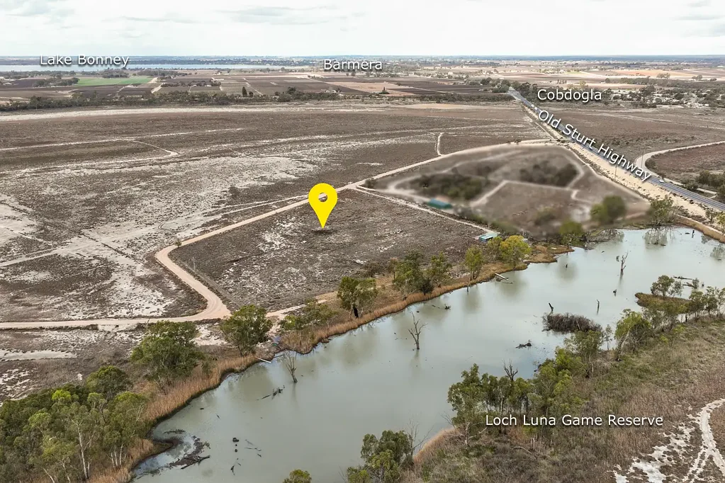 Cobdogla Creekfront Acreage With Huge Potential!