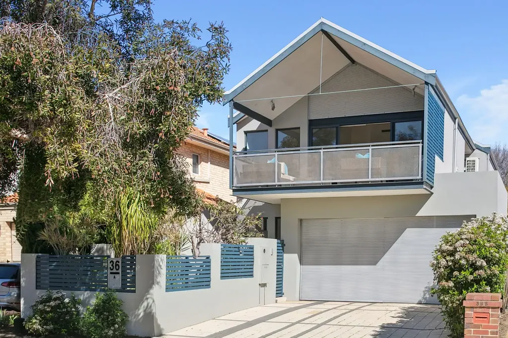 Claremont 4ਬੈੱਡਰੂਮ FANTASTIC FAMILY LIVING