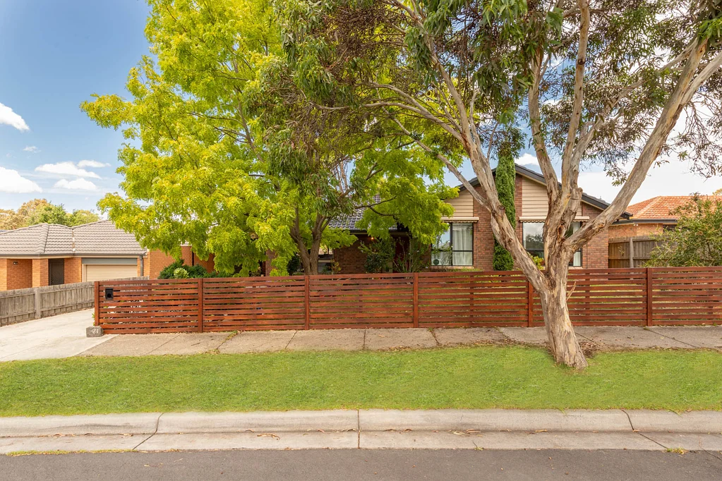 21 Curtin Drive, Sunbury, VIC 3429