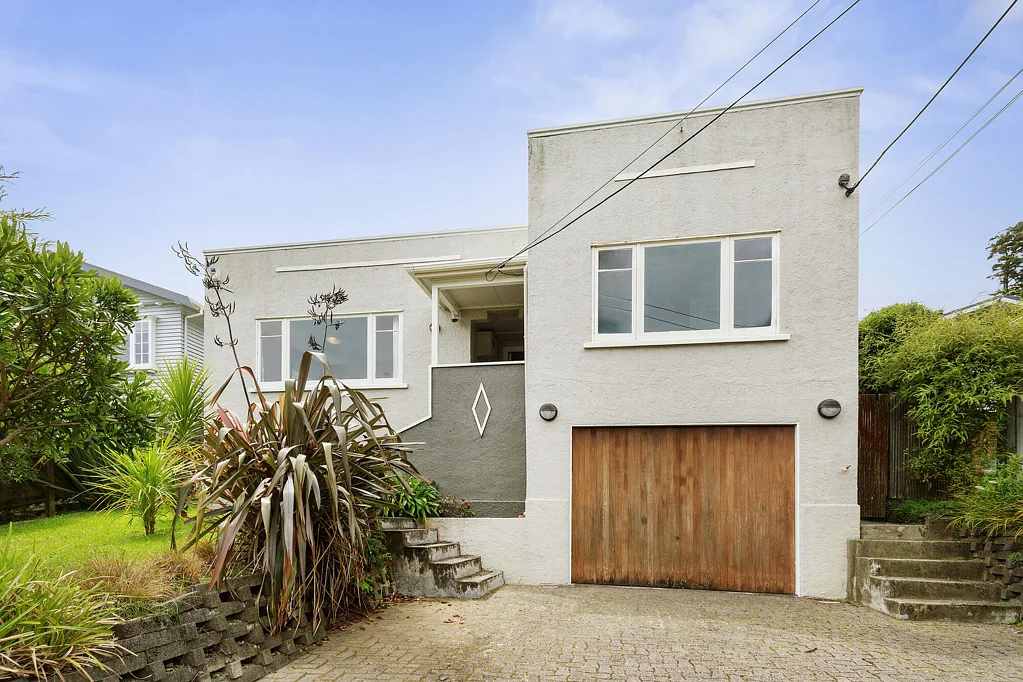17 Woodvale Grove, Fairfield, Lower Hutt, Wellington