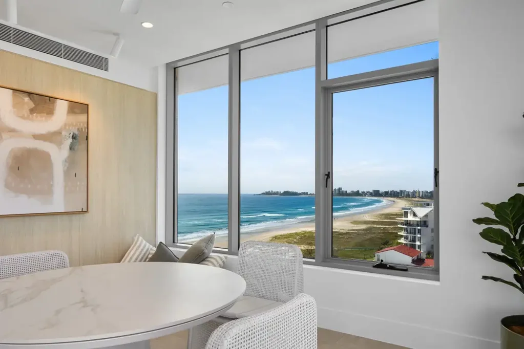 Modern Beachside Apartment with Ocean Views & Rooftop Pool