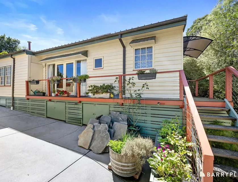 346 Mt Dandenong Road, Croydon, VIC 3136, 3部屋, 2バスルーム, House