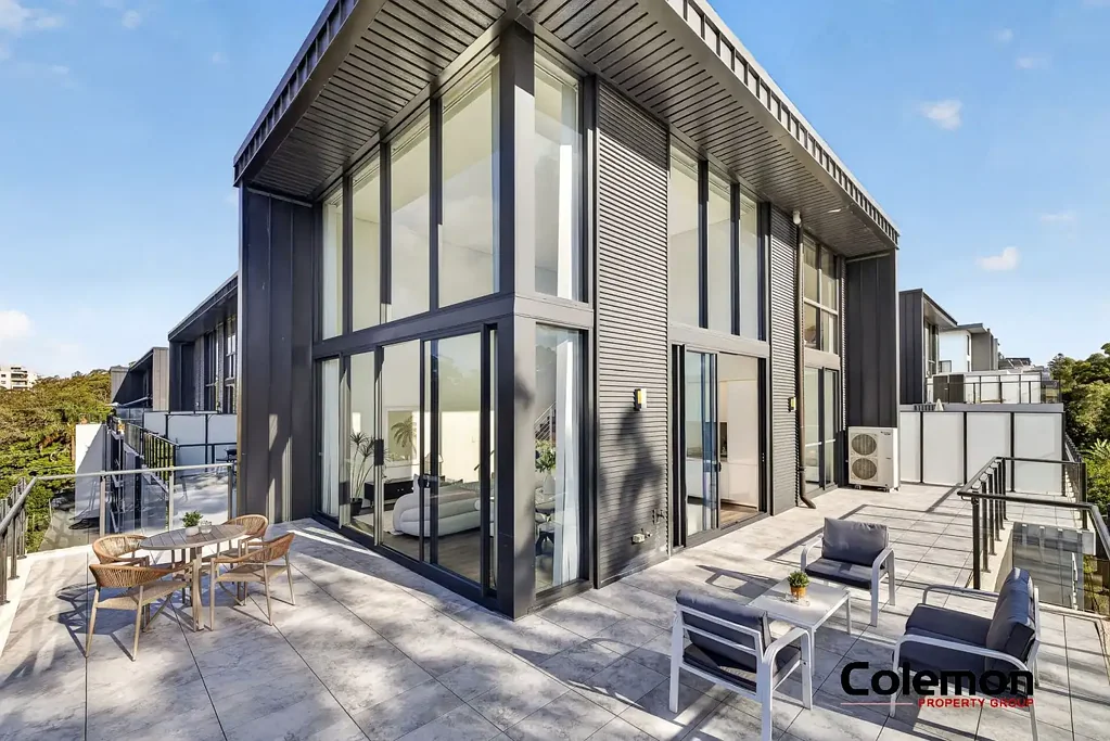 Epping 3બેડરૂમ The King Penthouse of Epping - 3 Bed + Huge Study
