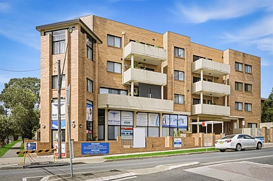 Auburn 2 Bedroom Modern Two Bedroom Apartment in Prime Auburn Location
