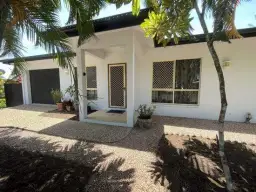 17 Alexander Street, Innisfail Estate