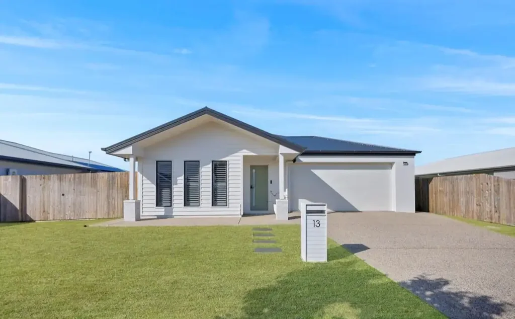 Bakers Creek 4房  Modern 2025 Build with Solar, Side Access & Space to Make It Your Own